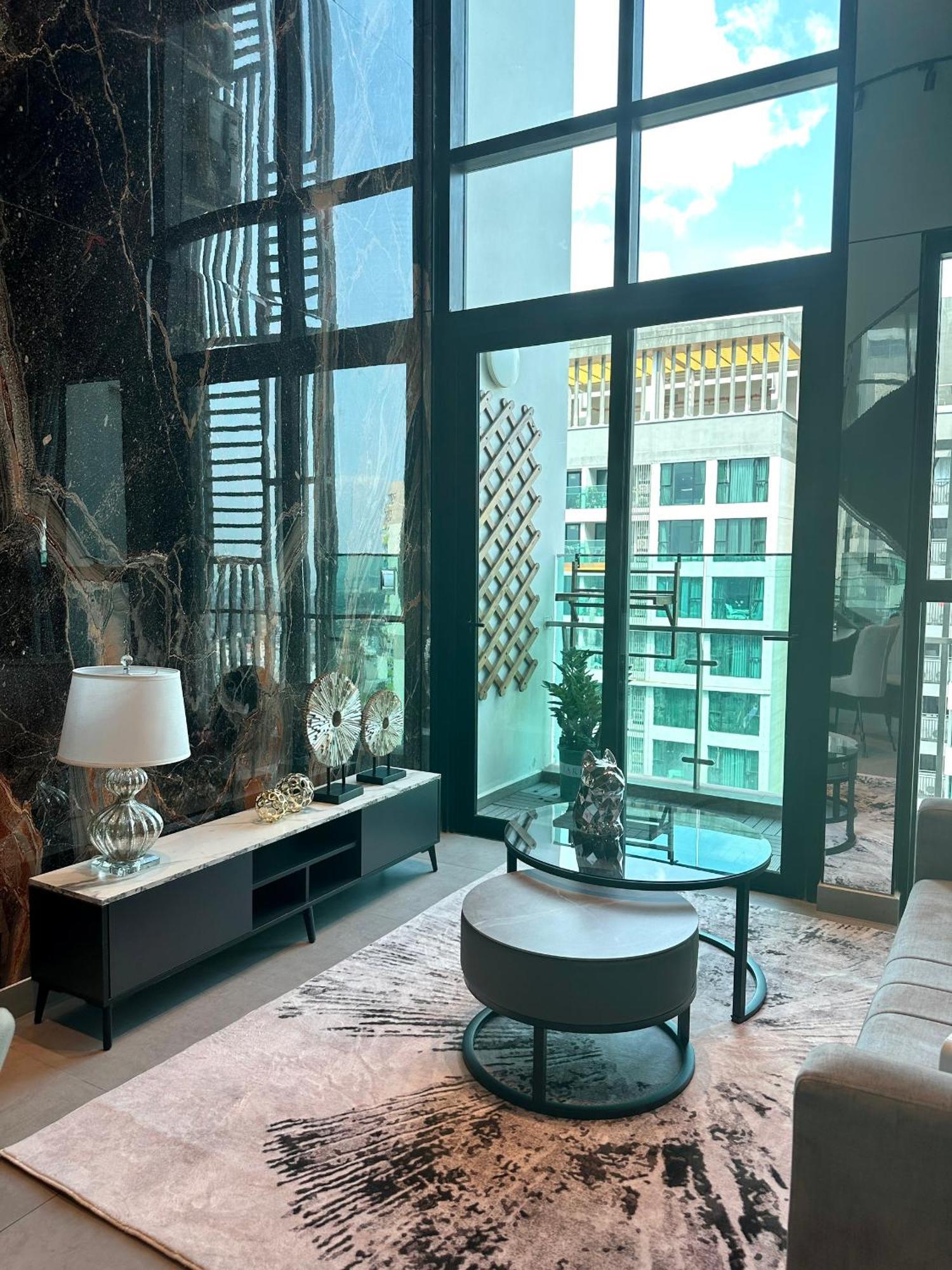 Feliz Luxurry Duplex Apartment Saigon مدينة هوشي منه المظهر الخارجي الصورة